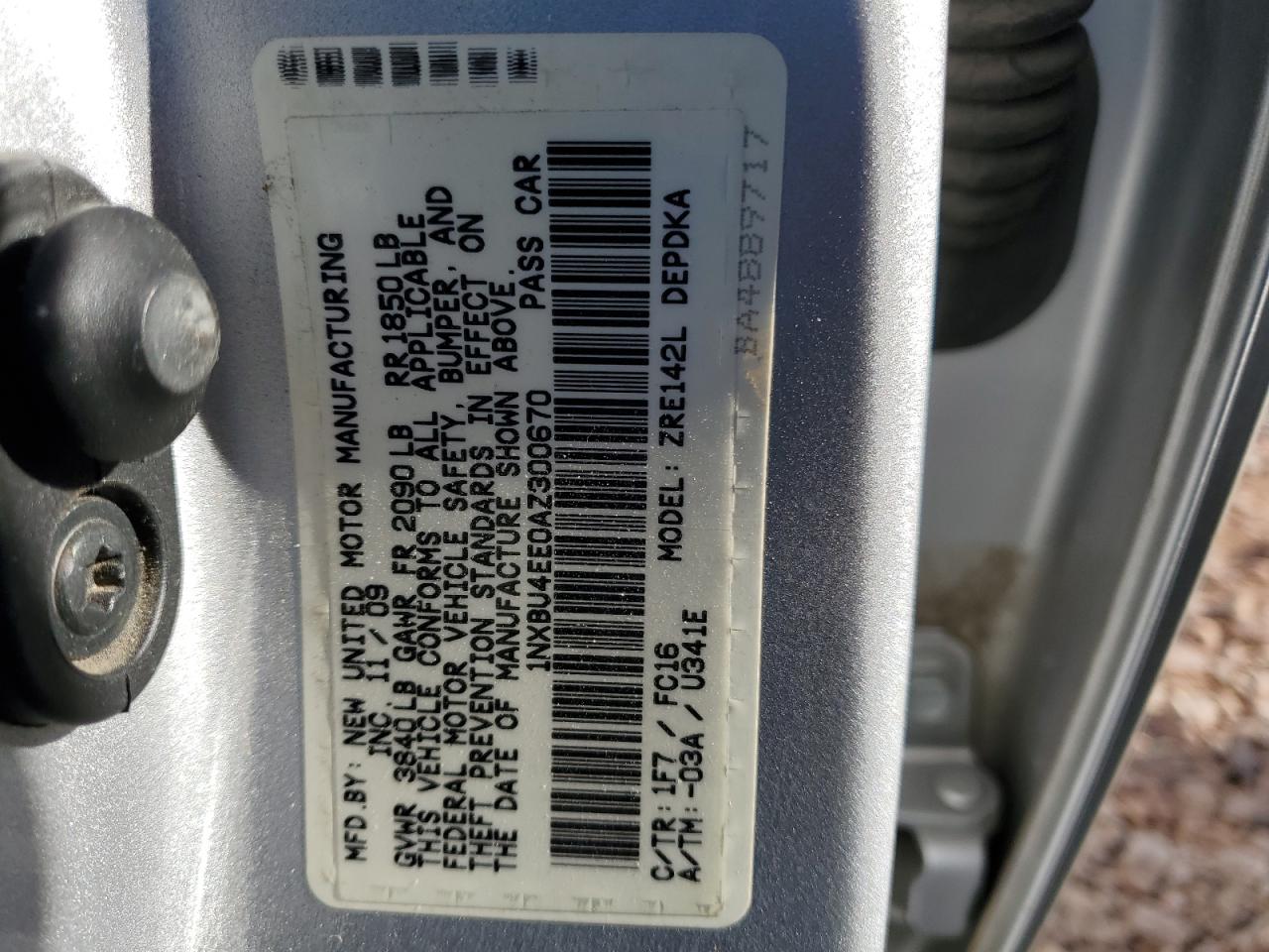 1NXBU4EE0AZ300670 2010 Toyota Corolla Base