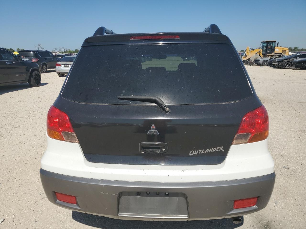 JA4LX31G93U062879 2003 Mitsubishi Outlander Ls