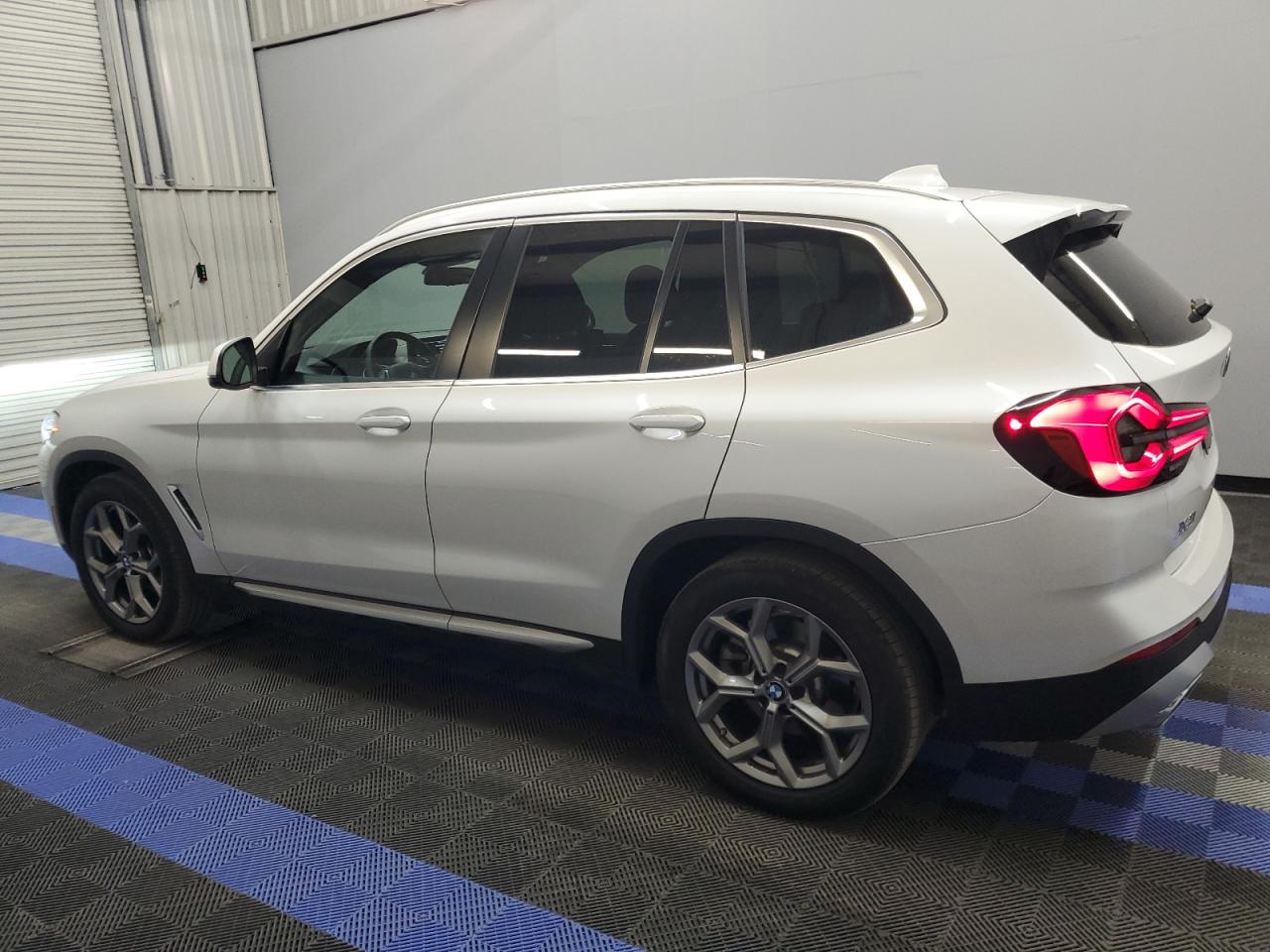 2024 BMW X3 Sdrive30I vin: 5UX43DP07R9V03862