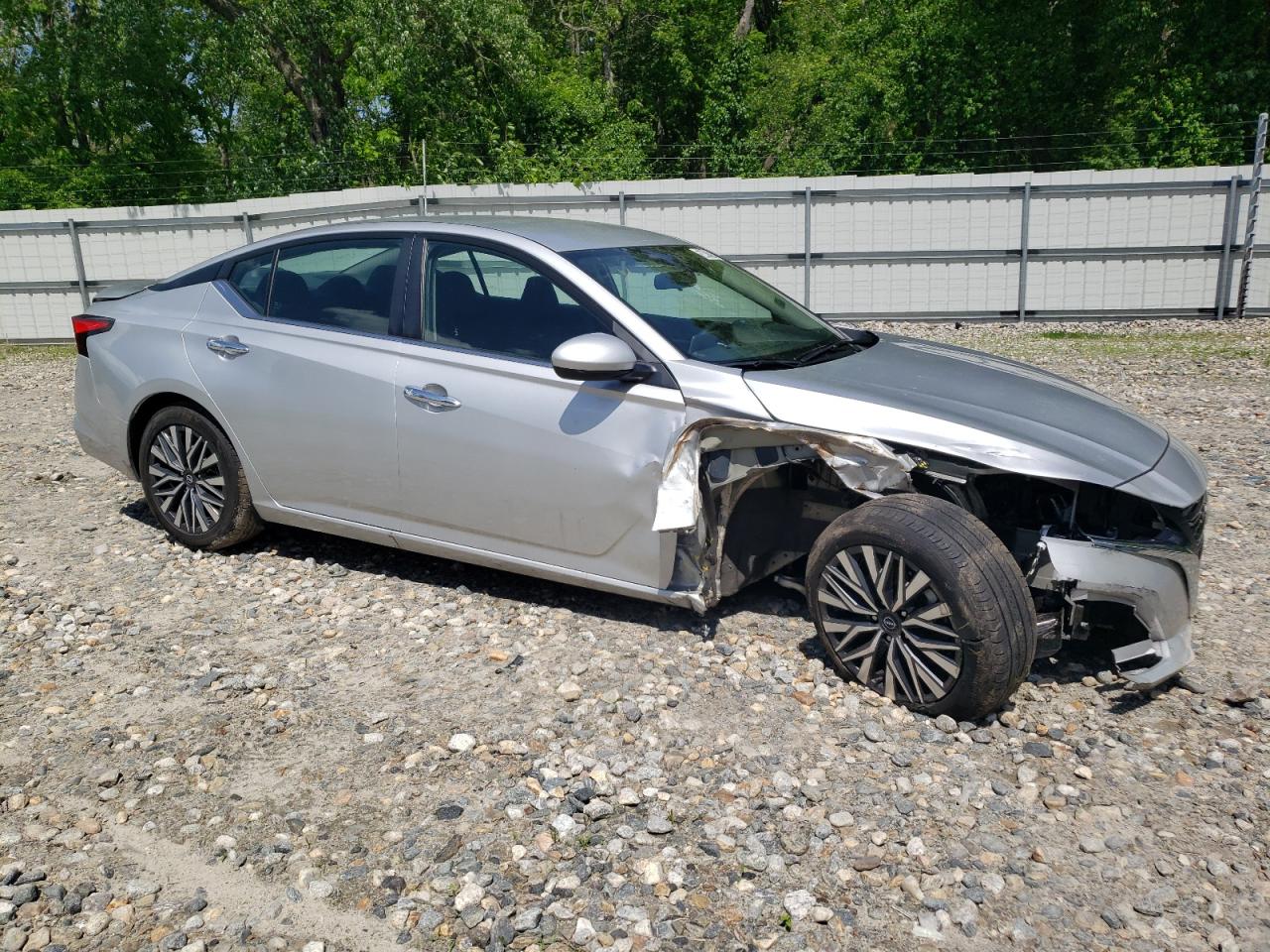 2023 Nissan Altima Sv vin: 1N4BL4DV6PN372359