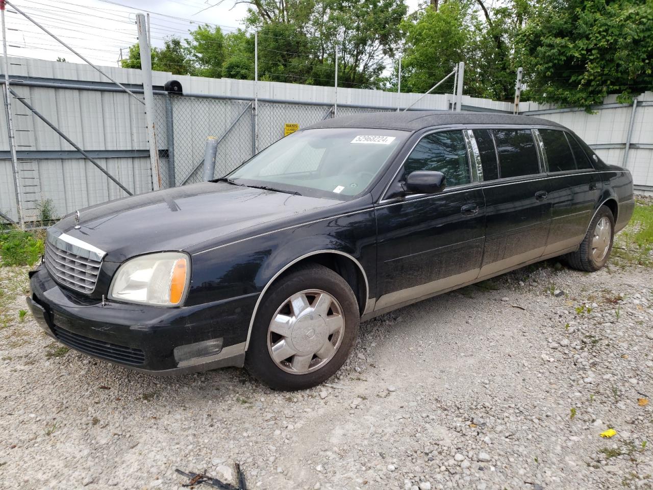 Cadillac Limousine 2003 