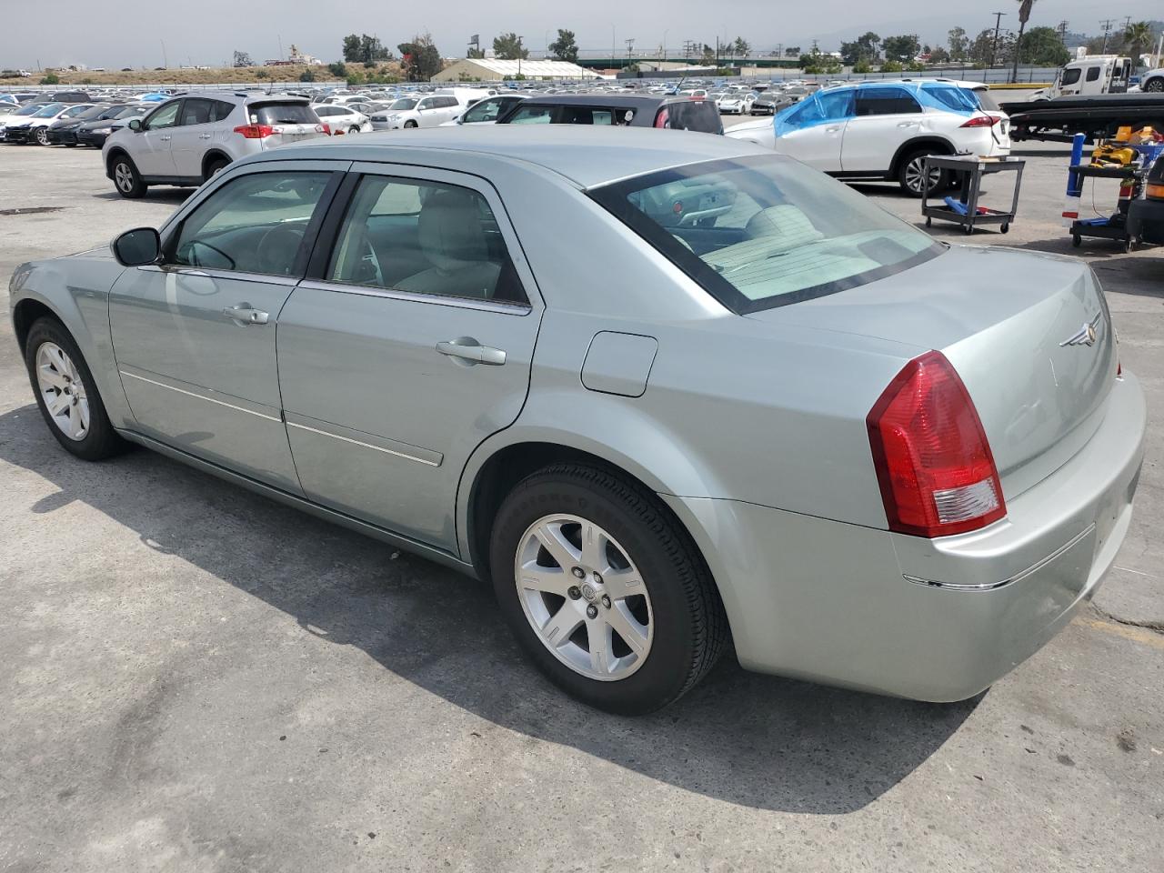 2C3JA53G15H685219 2005 Chrysler 300 Touring