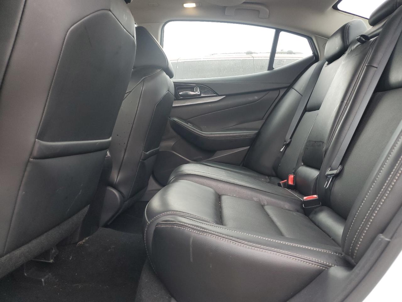 1N4AA6AP2HC369328 2017 Nissan Maxima 3.5S