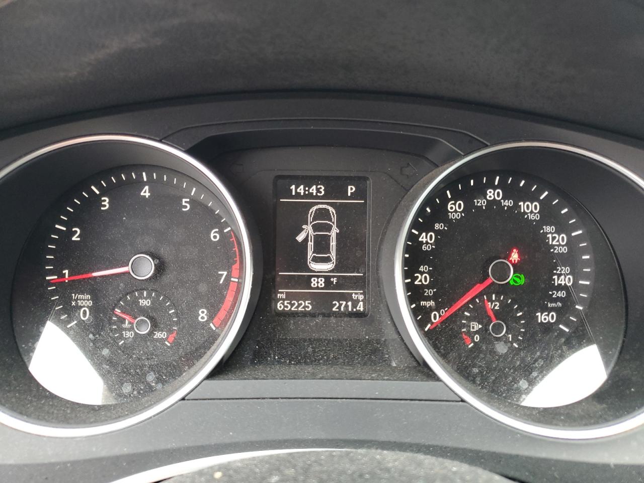 3VWDB7AJ9JM232619 2018 Volkswagen Jetta Se