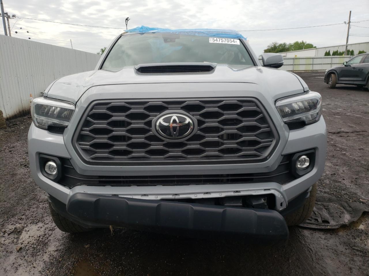 2021 Toyota Tacoma Double Cab vin: 3TYDZ5BN0MT000388