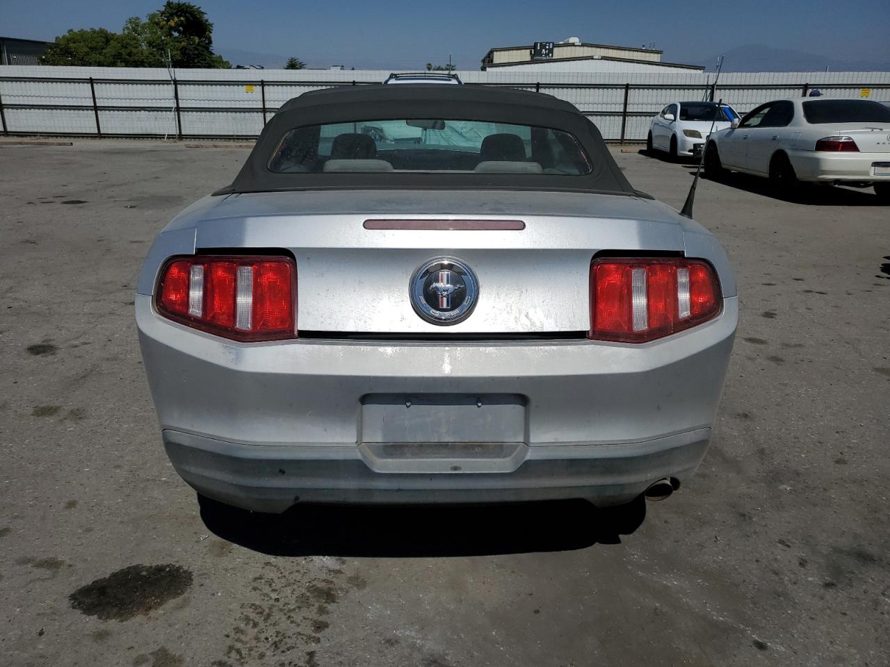 1ZVBP8EN0A5122334 2010 Ford Mustang