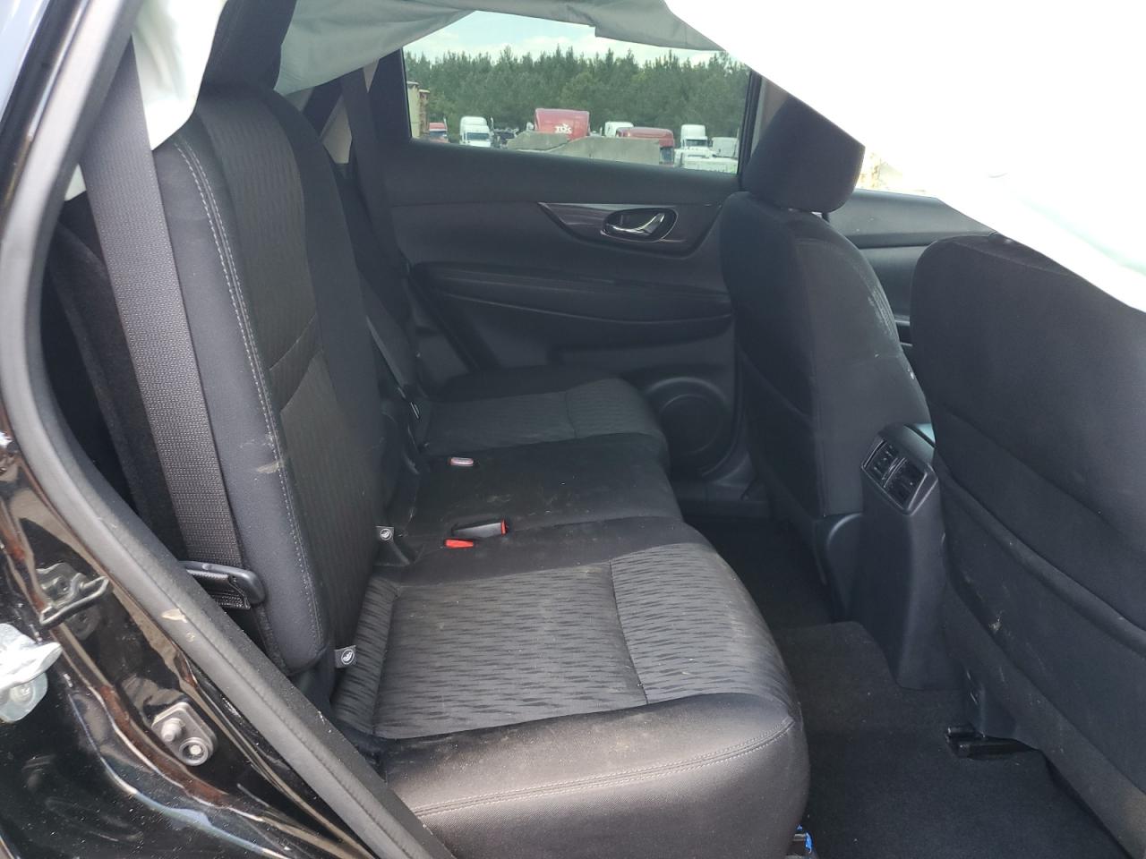 5N1AT2MTXJC792455 2018 Nissan Rogue S