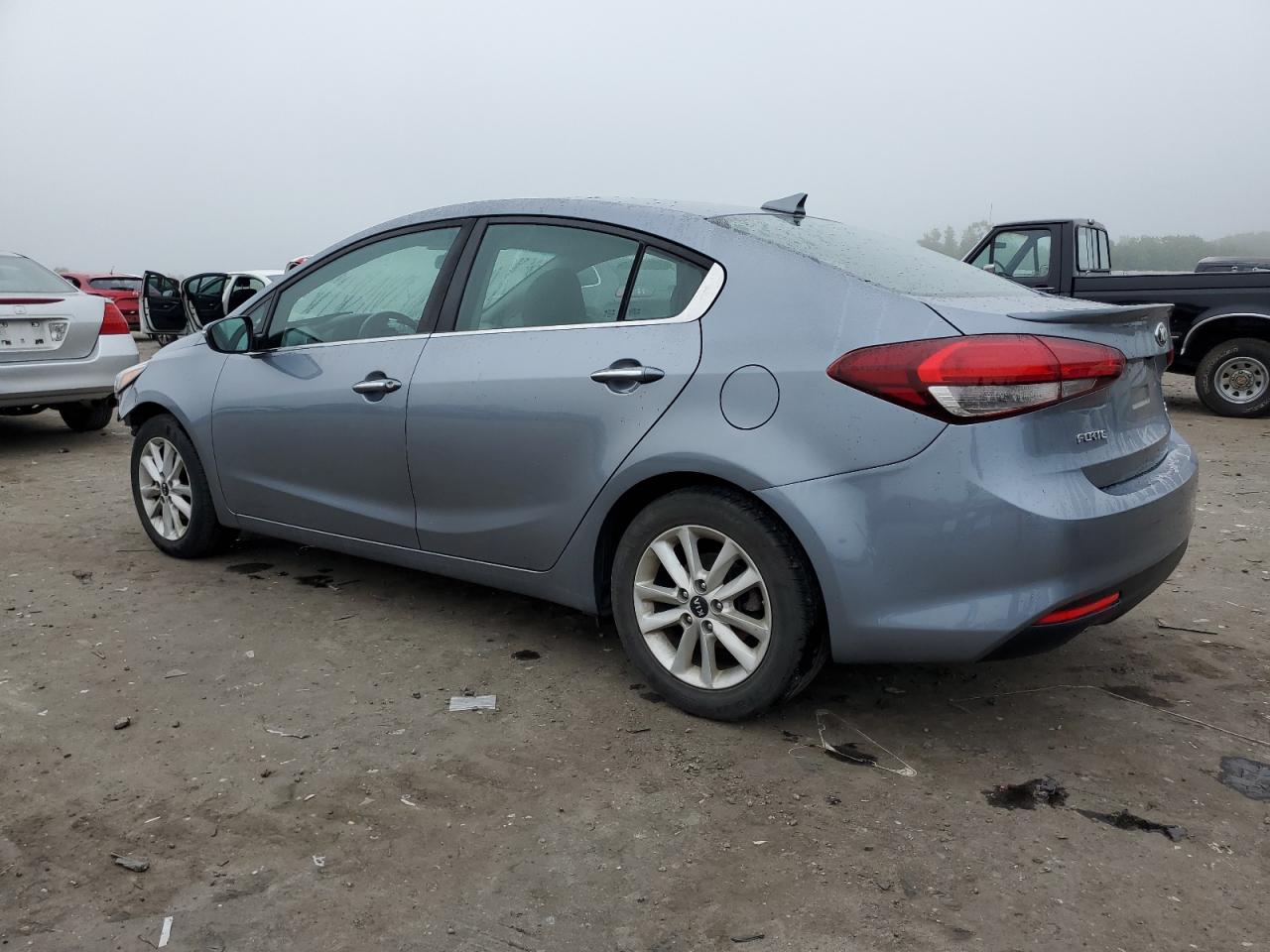 3KPFL4A71HE115407 2017 Kia Forte Lx