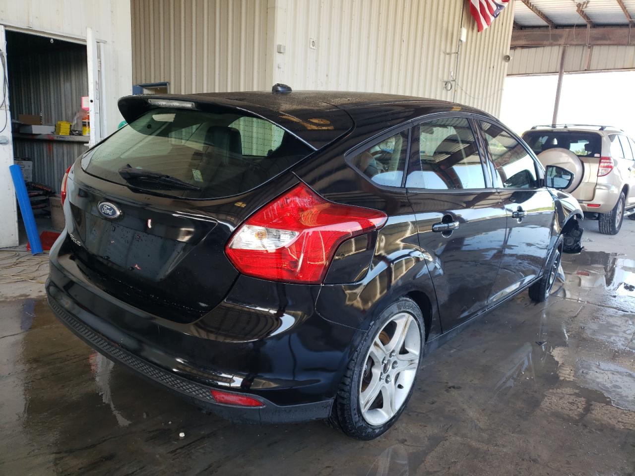 1FADP3K22DL104545 2013 Ford Focus Se