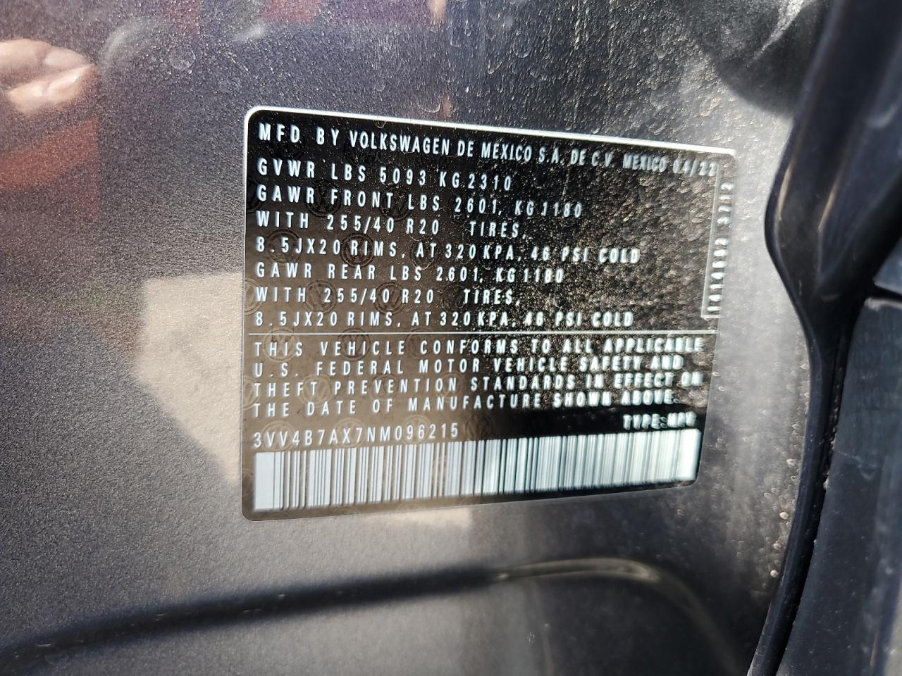 3VV4B7AX7NM096215 2022 Volkswagen Tiguan Sel R-Line