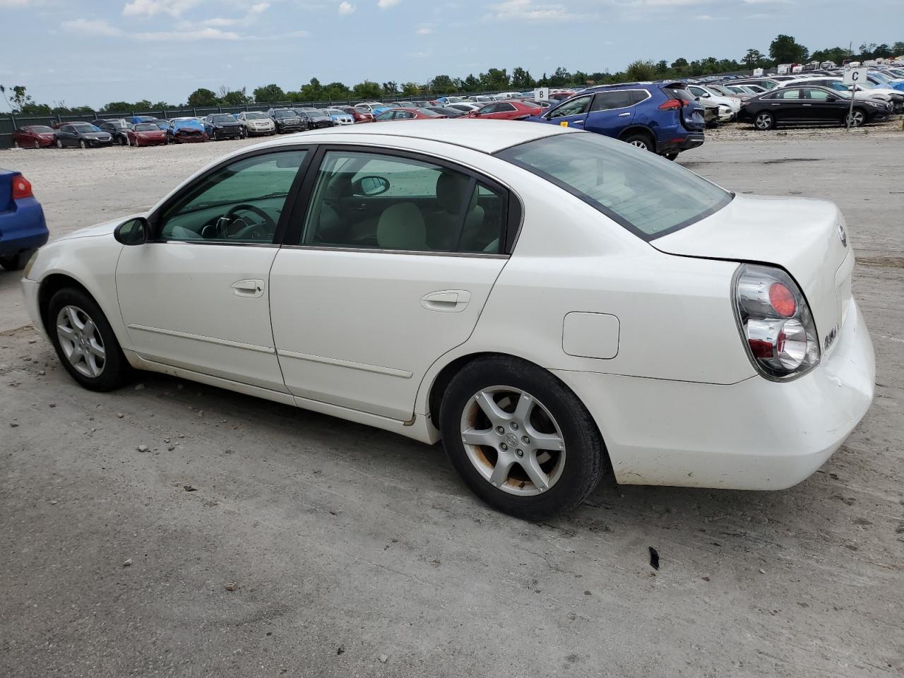 1N4AL11D55C376823 2005 Nissan Altima S