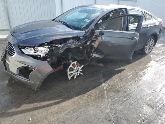 Lot #2542142211 2019 FORD FUSION SE salvage car