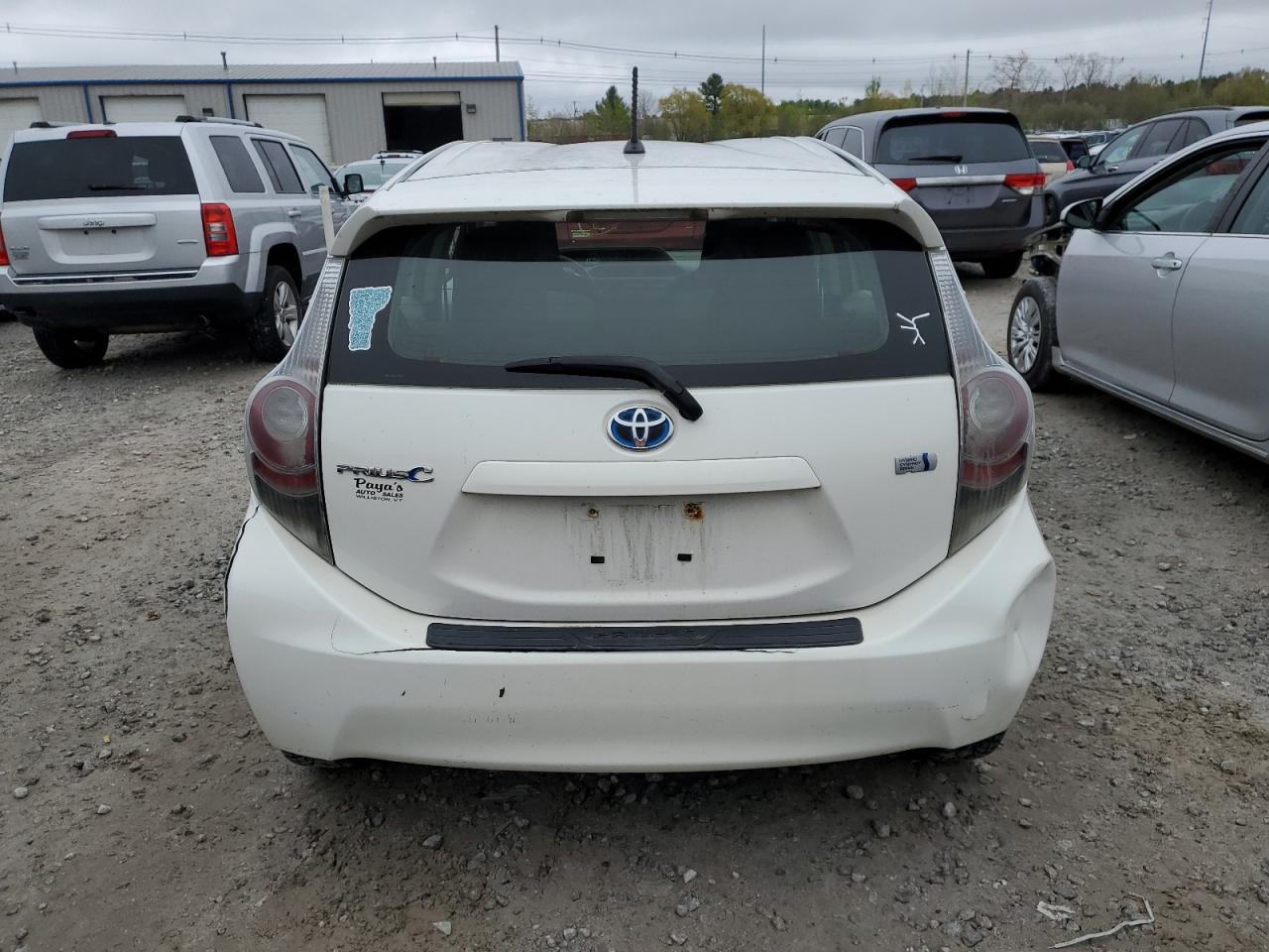 JTDKDTB3XD1538257 2013 Toyota Prius C JTDKDTB3XD1538257 2013 Toyota Prius C