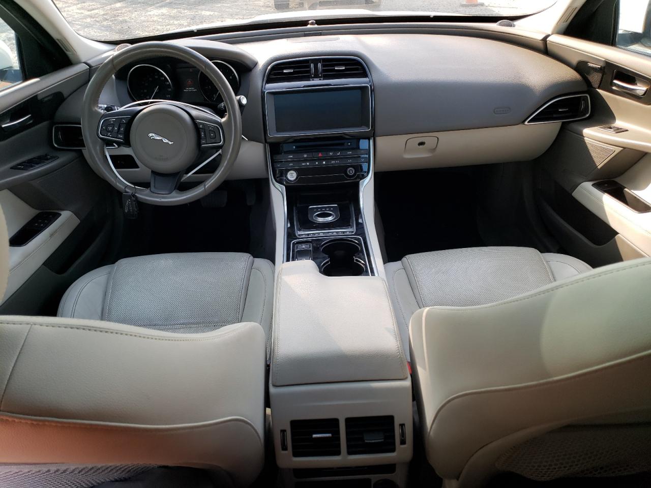 SAJAE4BN0HA969004 2017 Jaguar Xe Prestige