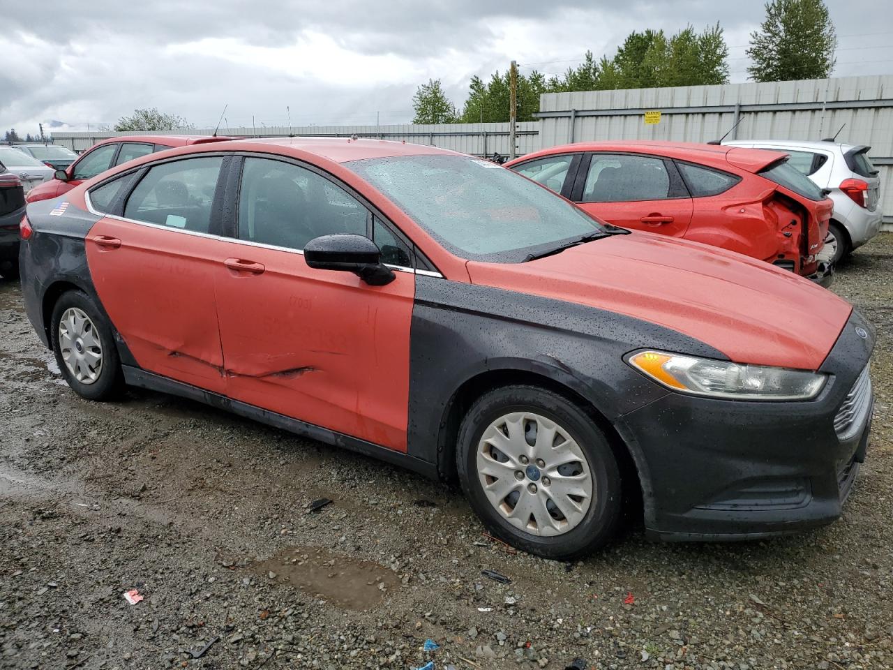 2013 Ford Fusion S vin: 3FA6P0G74DR194732