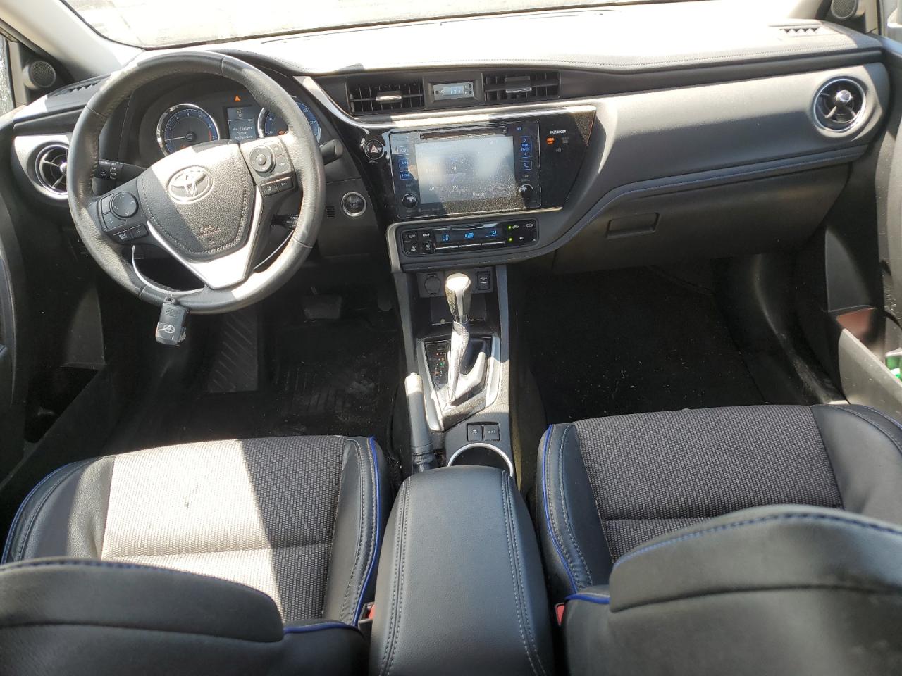 5YFBURHE5HP591218 2017 Toyota Corolla L