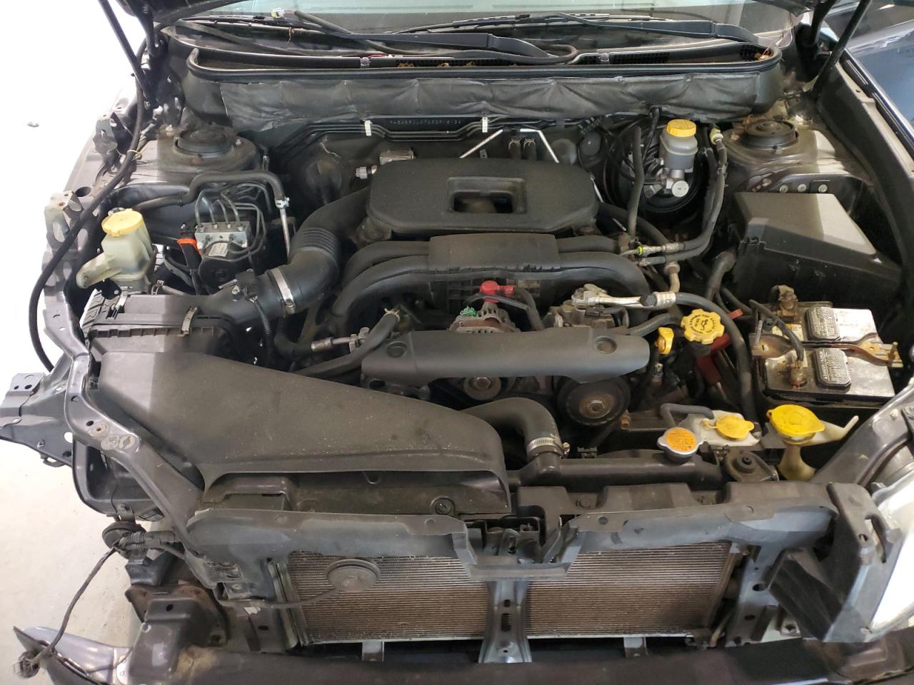 4S4BRCLC7C3291813 2012 Subaru Outback 2.5I Limited