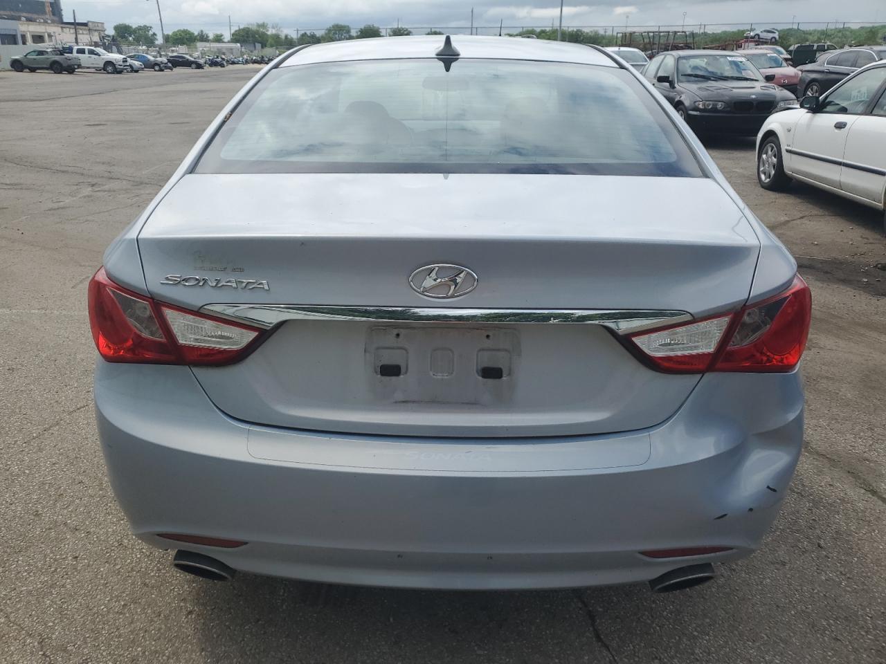 5NPEC4ACXCH357562 2012 Hyundai Sonata Se