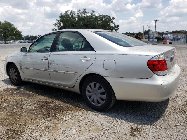 2005 Toyota Camry Le VIN: 4T1BE32K75U057706 Lot: 56463364