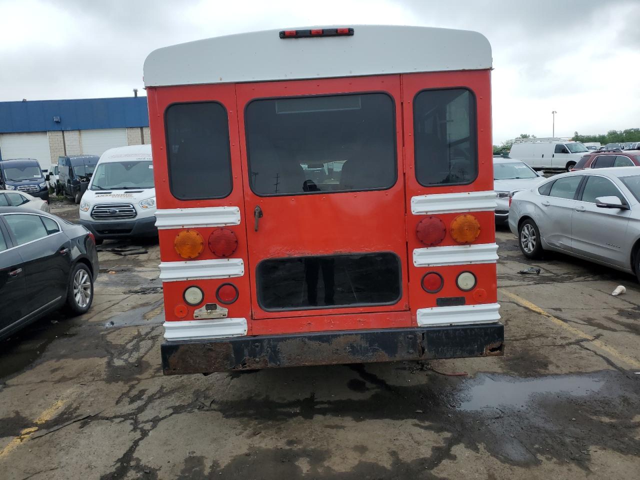 1GBHG31V131211611 2003 Chevrolet Express G3500