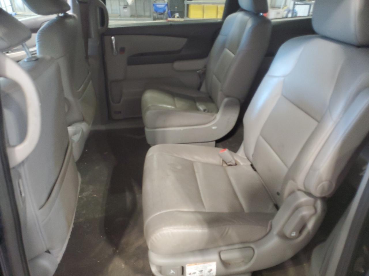 2015 Honda Odyssey Exl vin: 5FNRL5H60FB016522