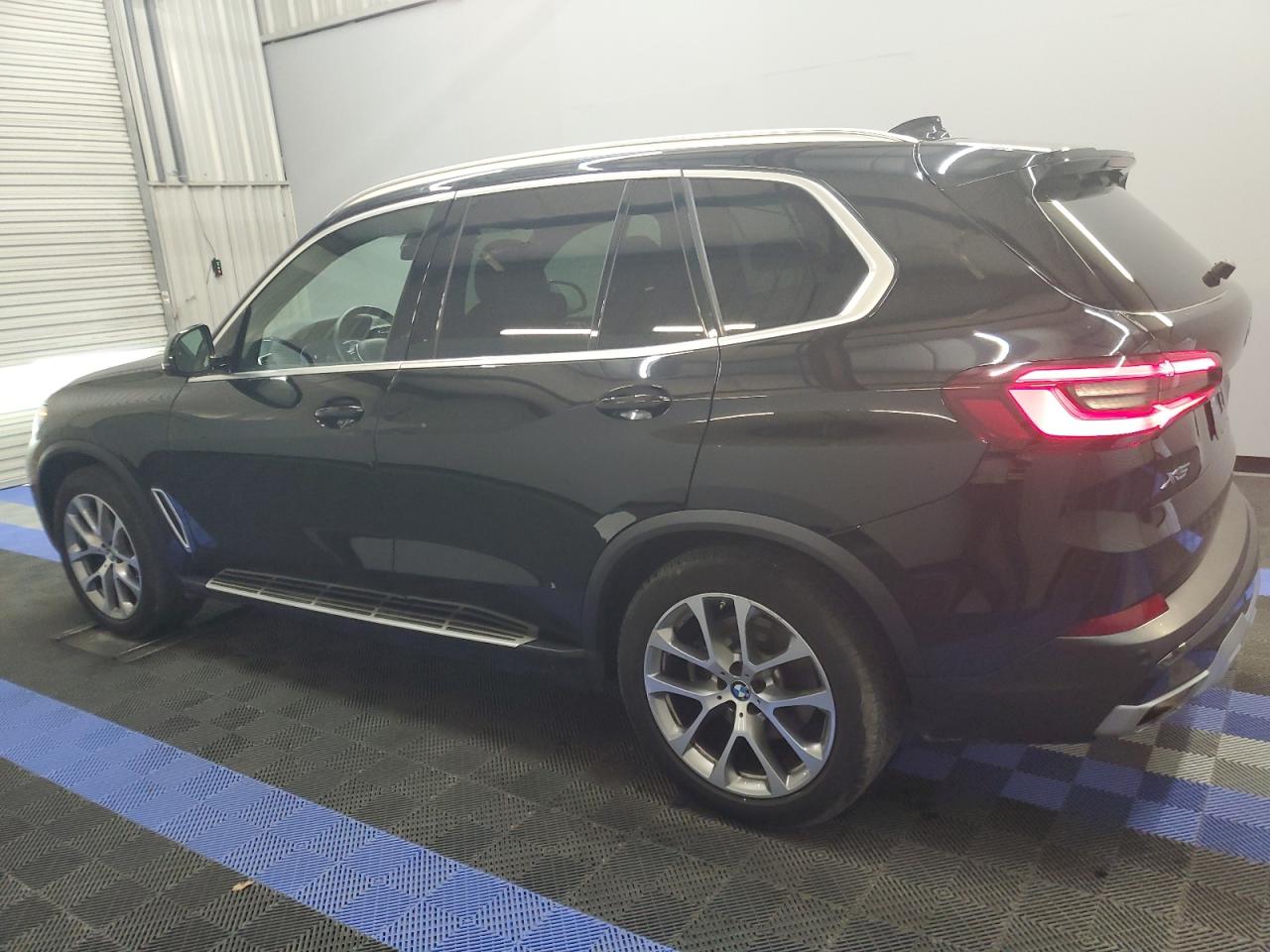 2023 BMW X5 xDrive40I vin: 5UXCR6C06P9P81614