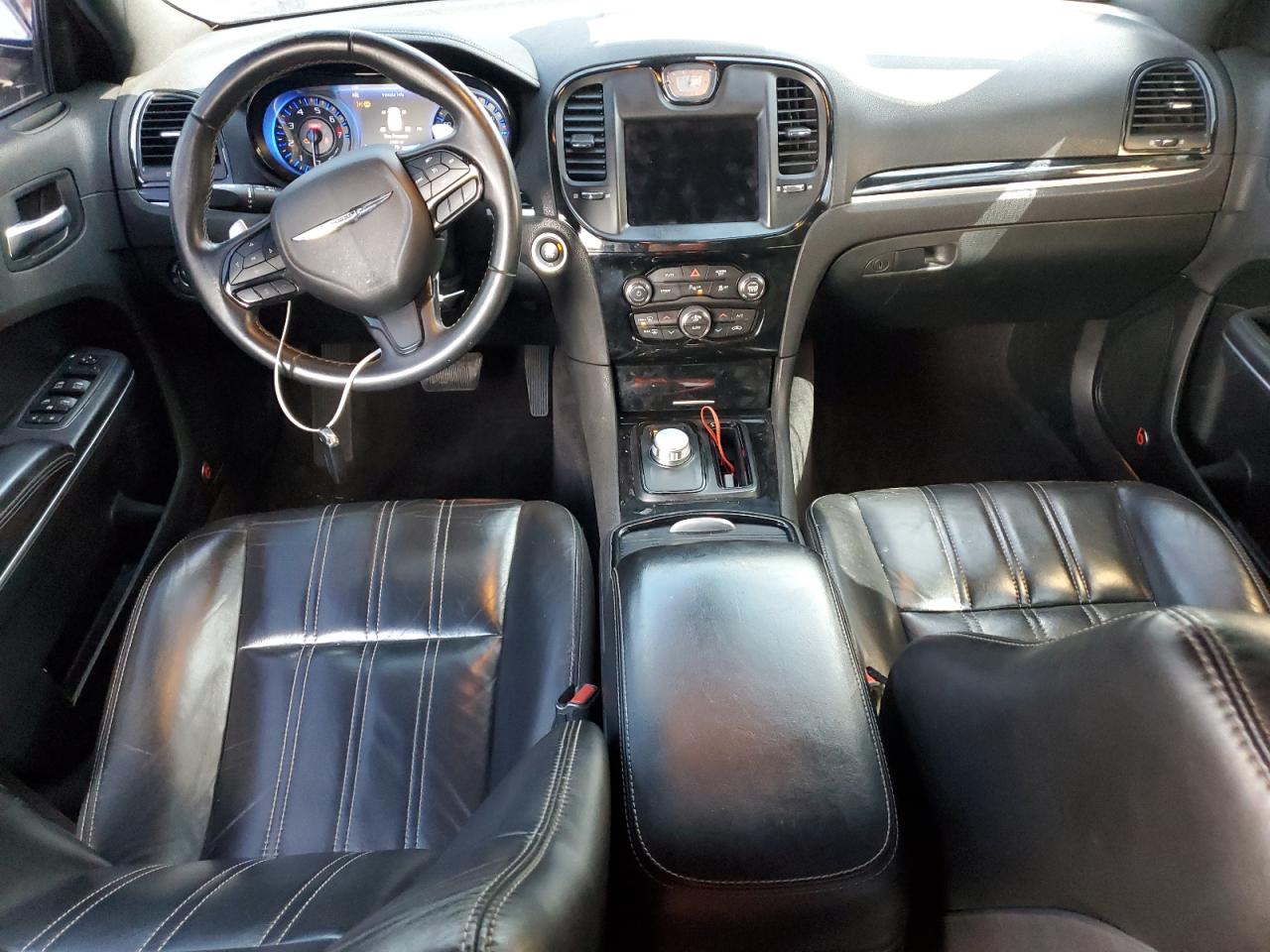 2C3CCABG0JH261702 2018 Chrysler 300 S