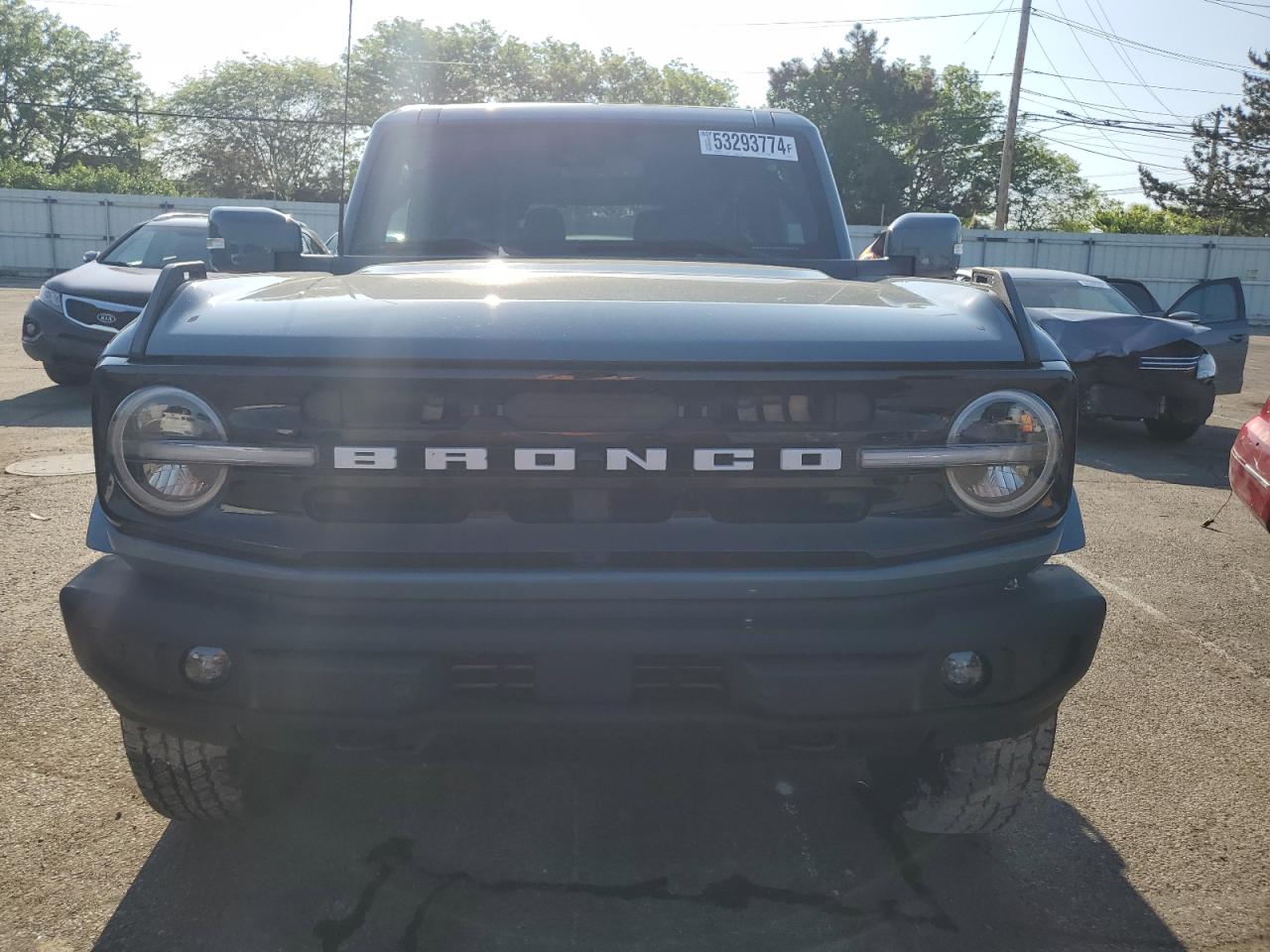 1FMDE5AP4MLB04387 2021 Ford Bronco Base