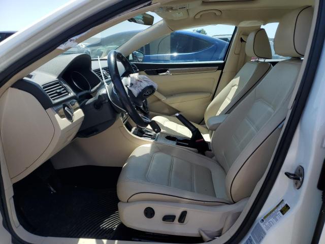 2017 VOLKSWAGEN PASSAT SE - 1VWGT7A37HC070609