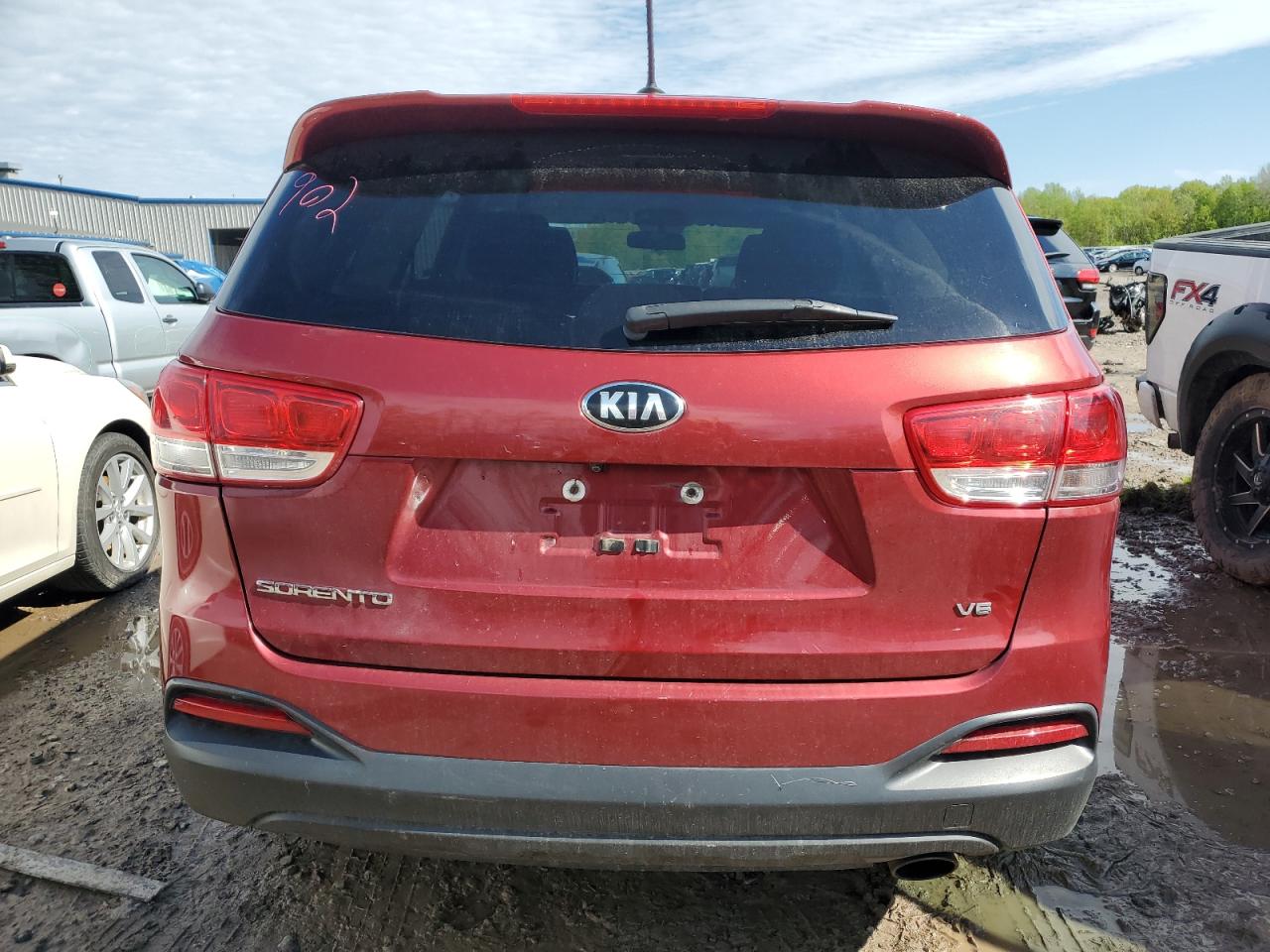 5XYPGDA5XHG209361 2017 Kia Sorento Lx