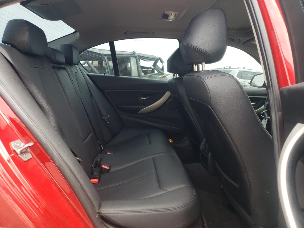 WBA8A3C59GK552102 2016 BMW 320 Xi