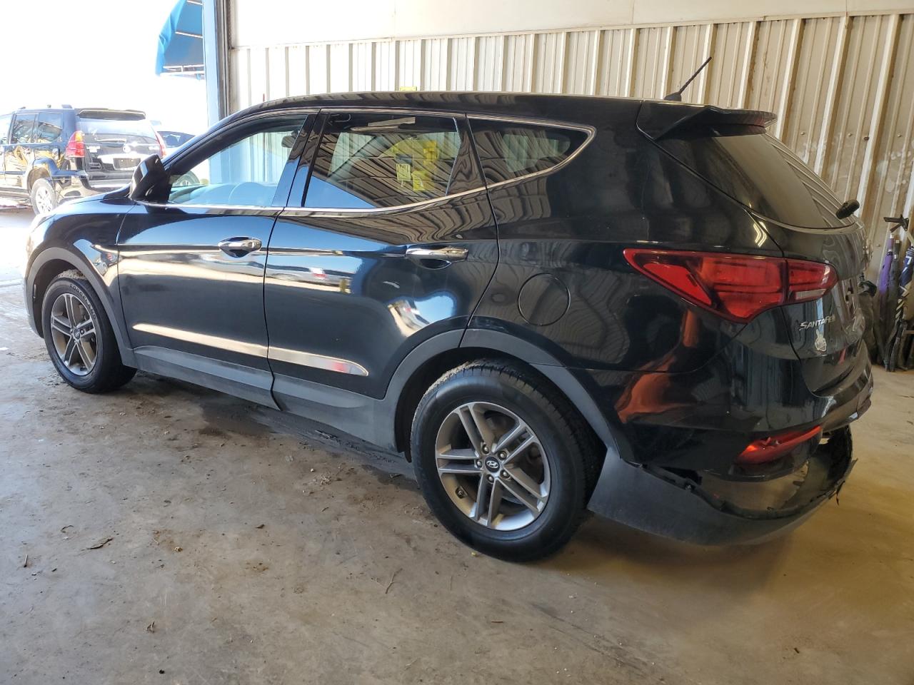 2018 Hyundai Santa Fe Sport vin: 5NMZTDLB3JH082794