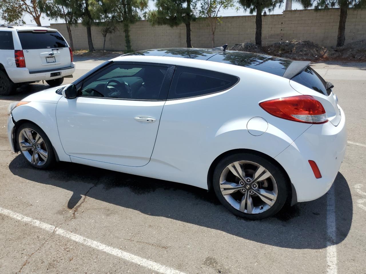 KMHTC6AD5FU231224 2015 Hyundai Veloster