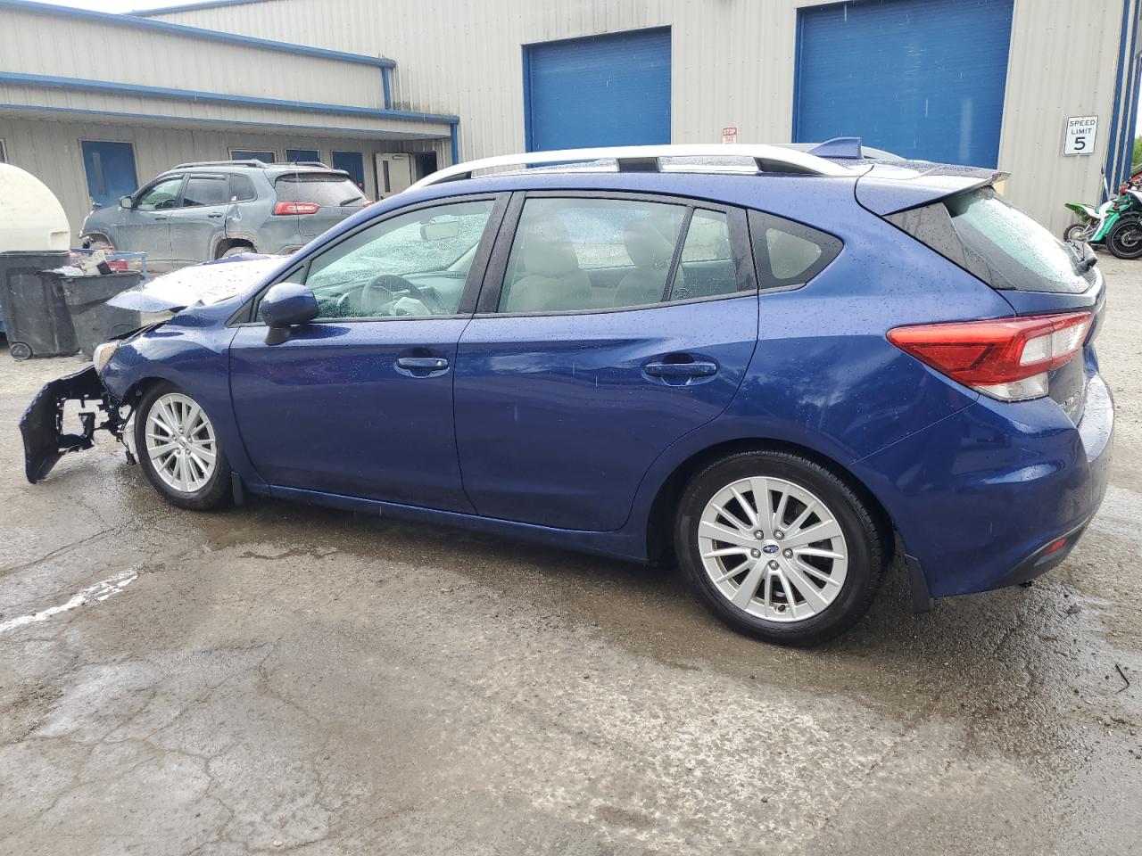 2018 Subaru Impreza Premium vin: 4S3GTAB63J3718087