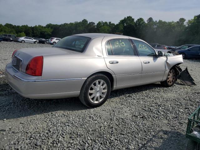 2010 Lincoln Town Car Signature Limited VIN: 2LNBL8CV7AX750581 Lot: 55924014