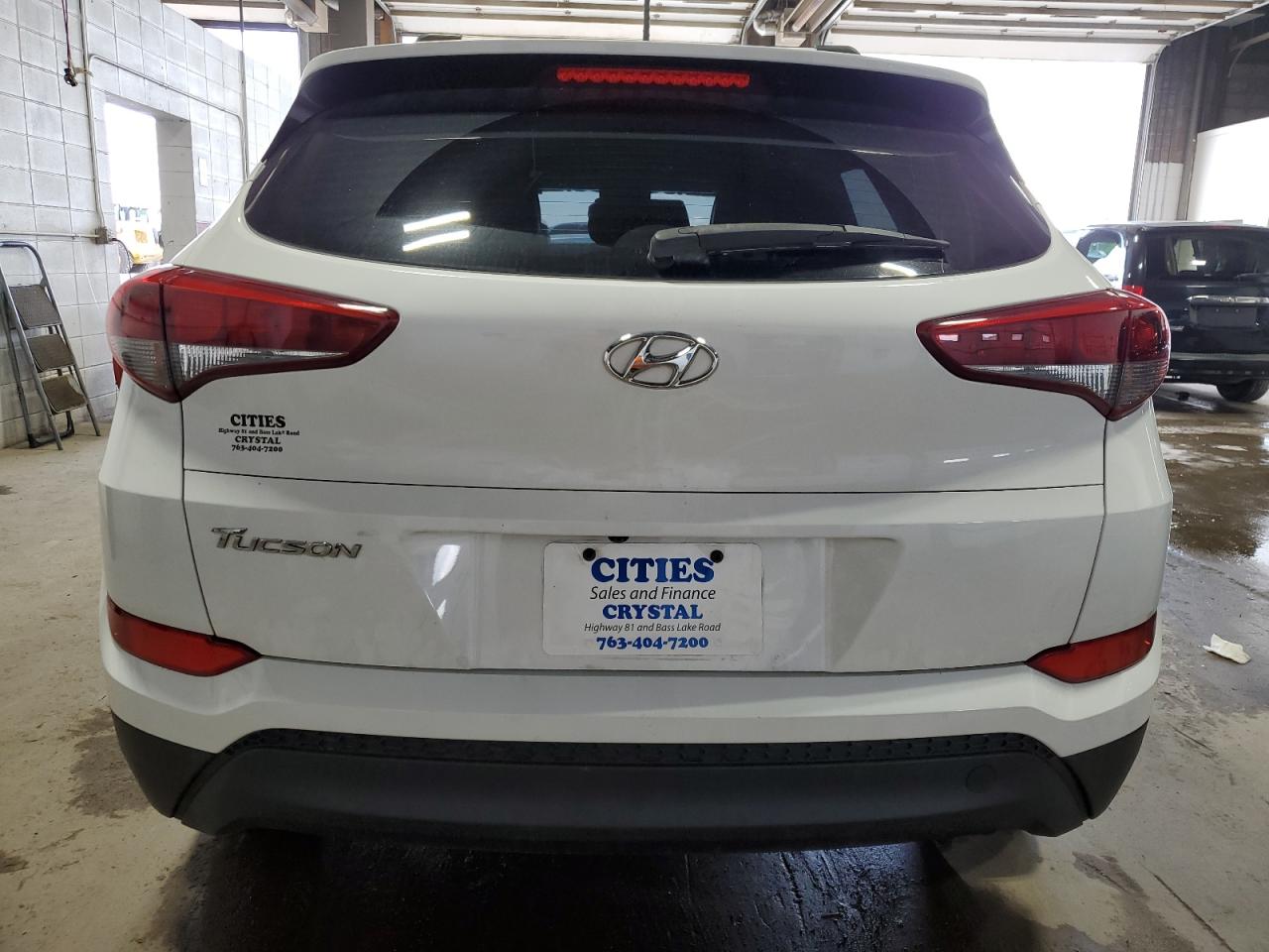 KM8J33A41HU501414 2017 Hyundai Tucson Limited
