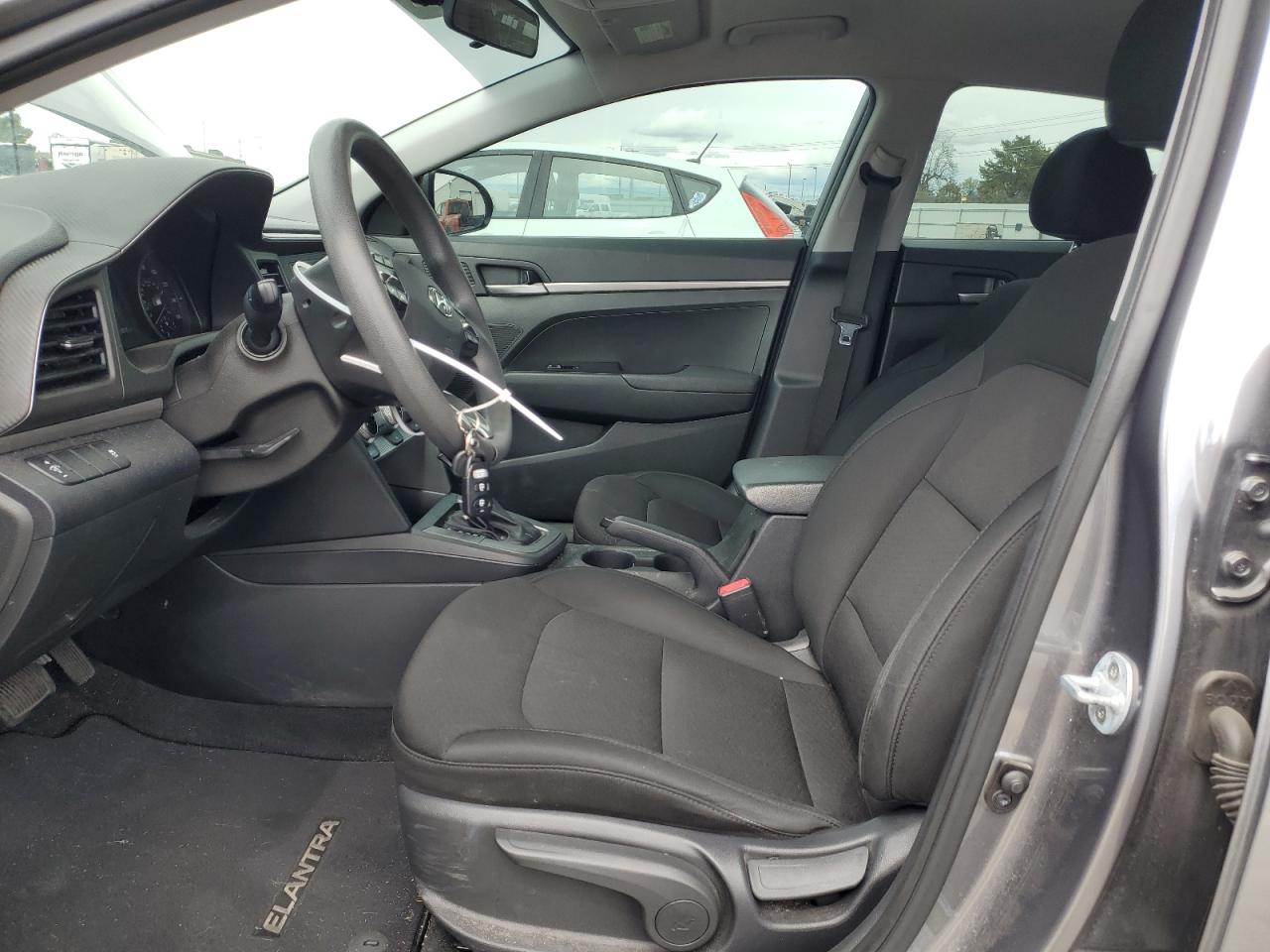 5NPD74LF0KH411974 2019 Hyundai Elantra Se