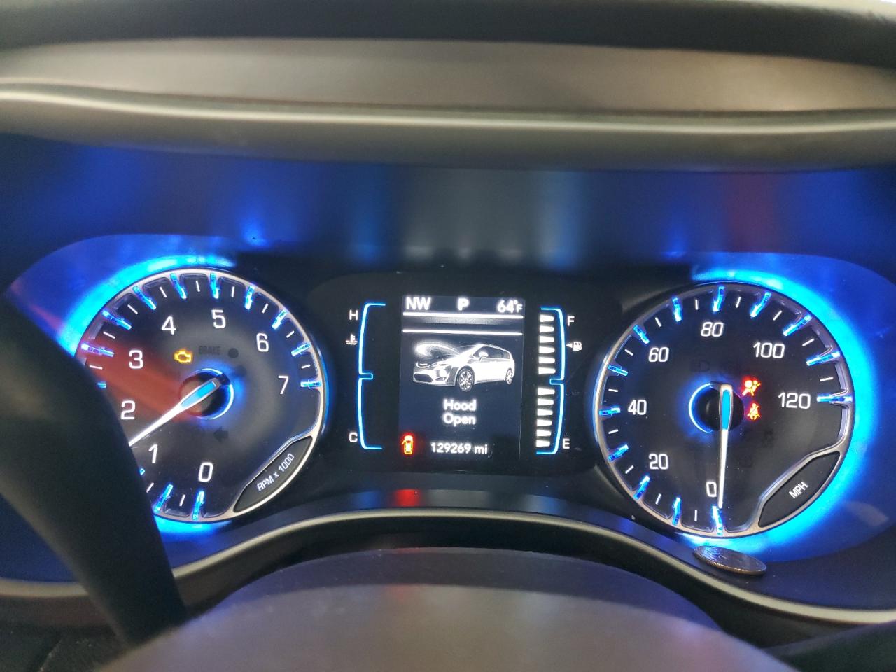 2C4RC1DG6HR810990 2017 Chrysler Pacifica Touring