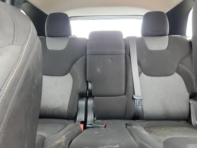 2014 Jeep Cherokee Latitude VIN: 1C4PJLCS8EW270480 Lot: 53463774