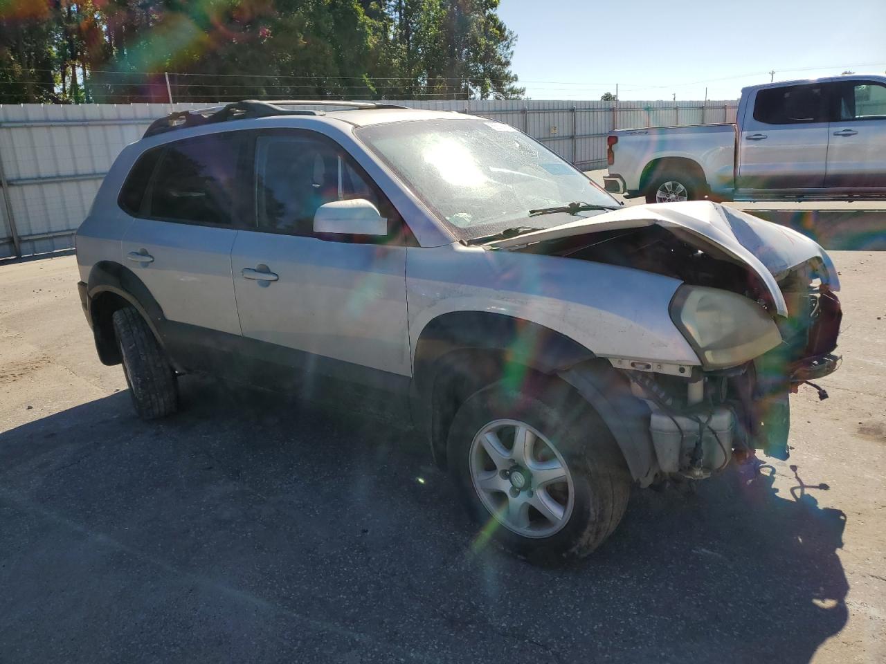 KM8JN12DX5U210483 2005 Hyundai Tucson Gls