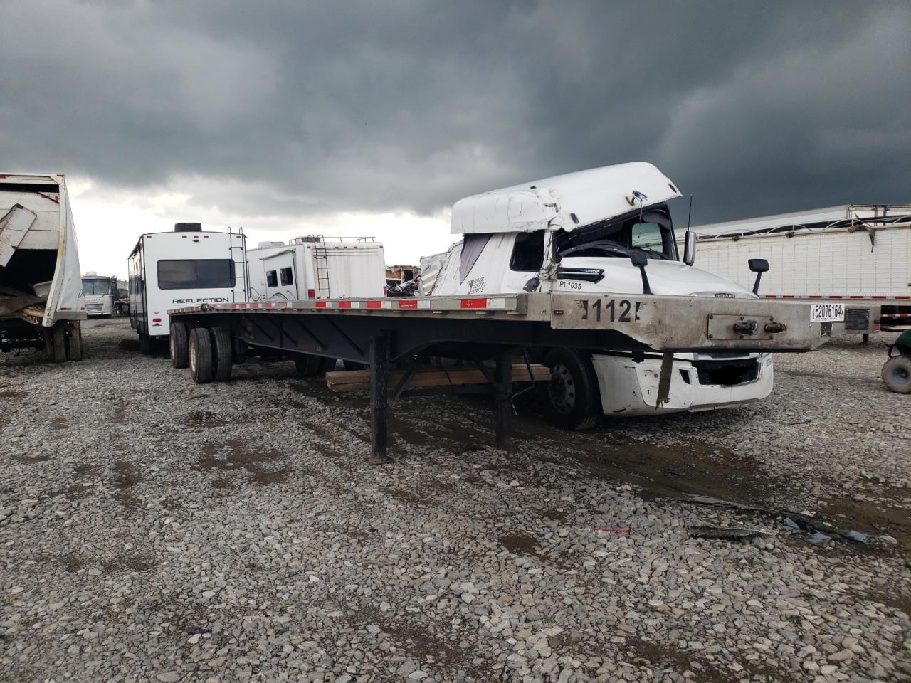 Lot #2828288599 2020 TRAN FLATBED