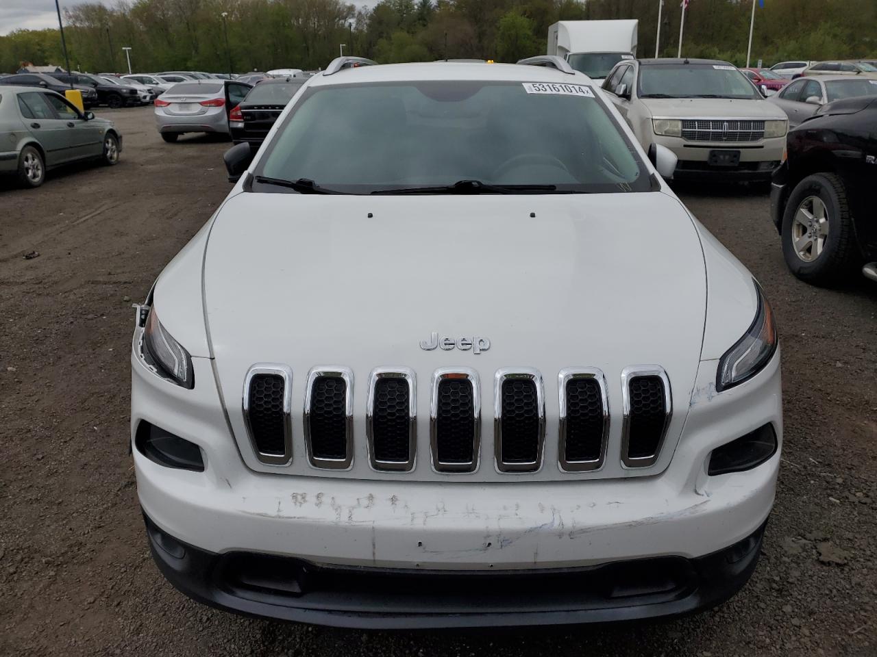 2017 Jeep Cherokee Latitude vin: 1C4PJMCB2HW538904