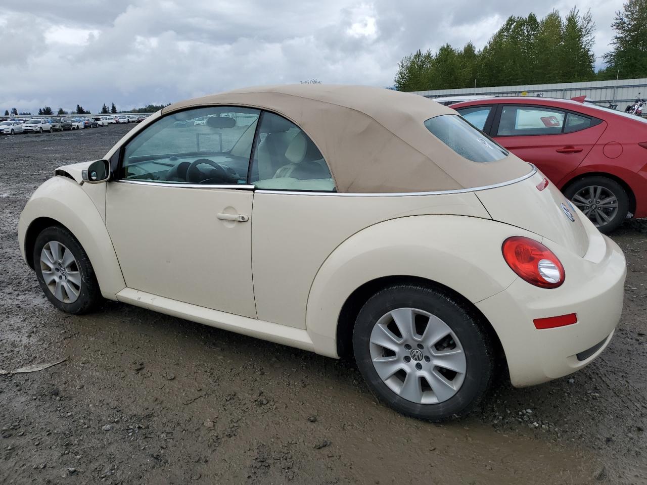 3VWPF31Y68M420774 2008 Volkswagen New Beetle Convertible S