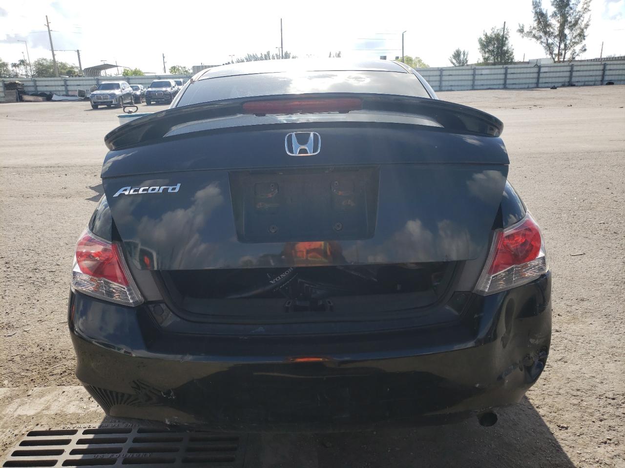 1HGCP2F33AA102668 2010 Honda Accord Lx