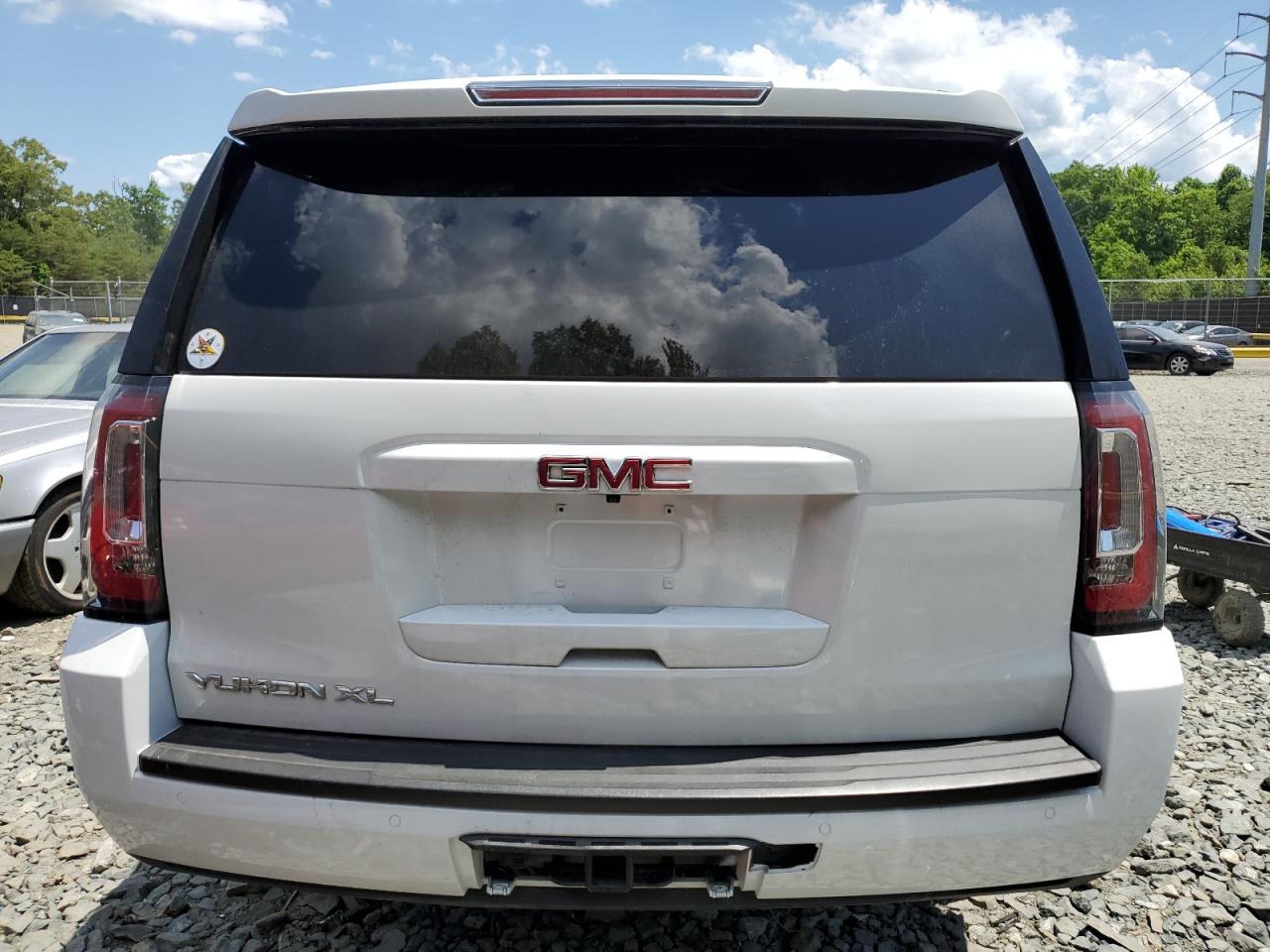 1GKS2GKCXGR478407 2016 GMC Yukon Xl K1500 Slt