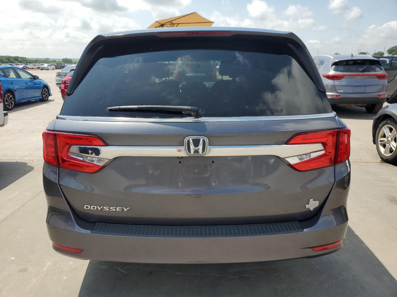 2019 Honda Odyssey Lx vin: 5FNRL6H20KB027047