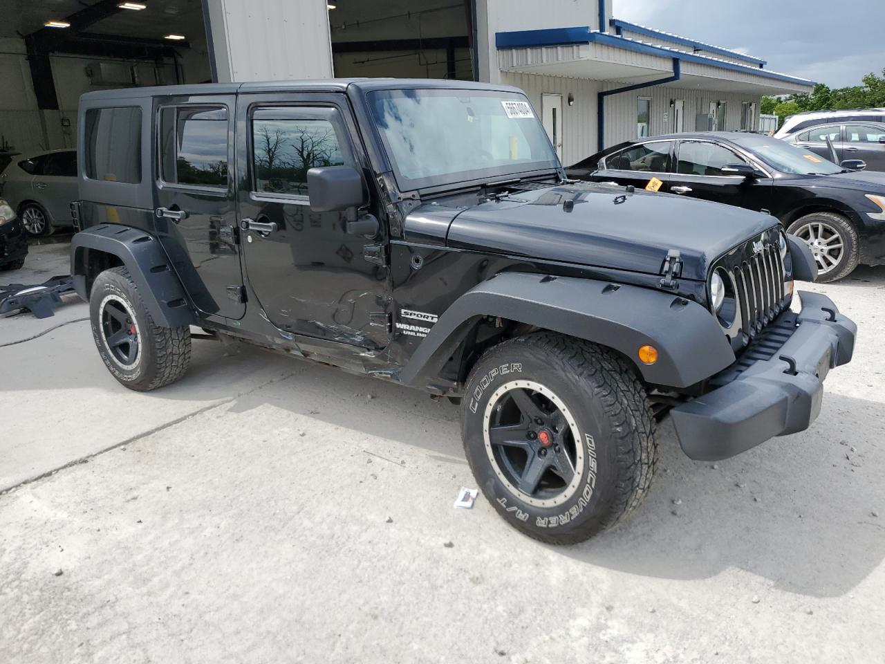 1C4HJWDGXCL210523 2012 Jeep Wrangler Unlimited Sport