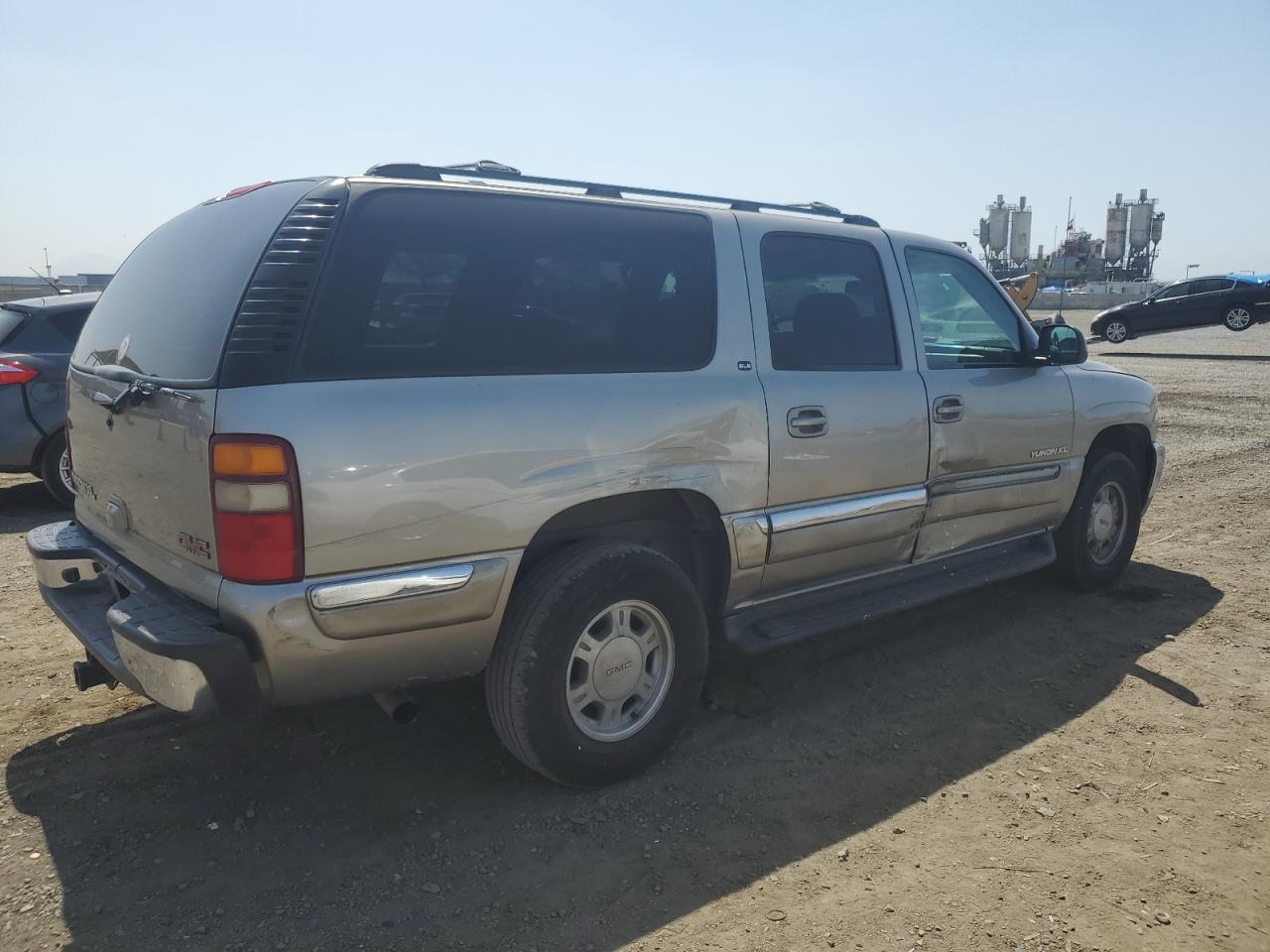 3GKEC16T52G210973 2002 GMC Yukon Xl C1500