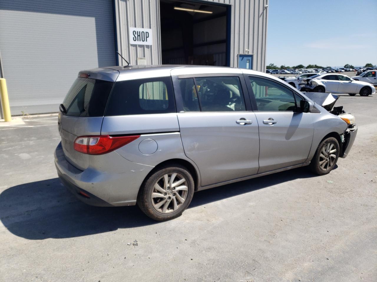 JM1CW2BL7C0125404 2012 Mazda 5