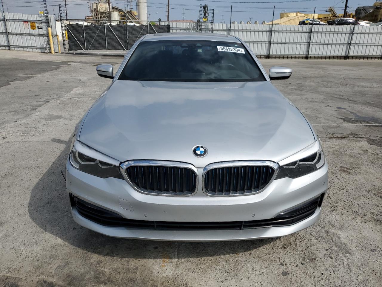 WBAJA9C58JB249971 2018 BMW 530E